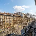 Eye Of Luxury Apartament *