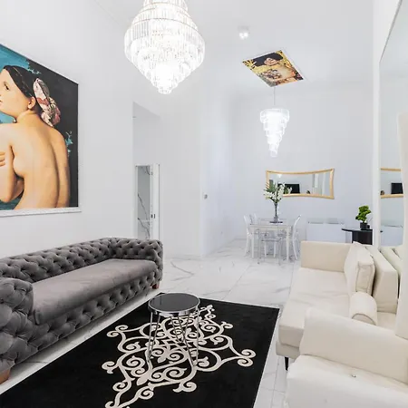 Eye Of Luxury Apartment