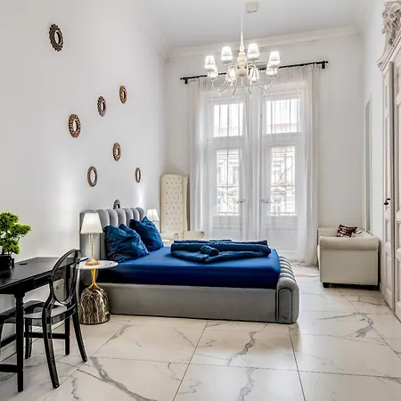 Eye Of Luxury Budapest